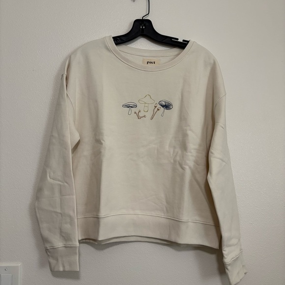 Pact Sweaters - NWT Women's Baby Bellas Mushroom Graphic Slouchy Sweatshirt Size Large Ivory